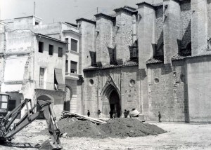 Icon of Gandia-colegiata-obras Tras Bombardeo