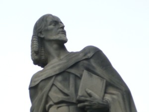 Icon of Estatua De QAusias Marrch Obra De Jose Rausell