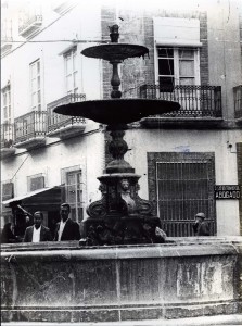 Icon of Gandia-Fuente Cruce Paseo Con La Calle Rausell